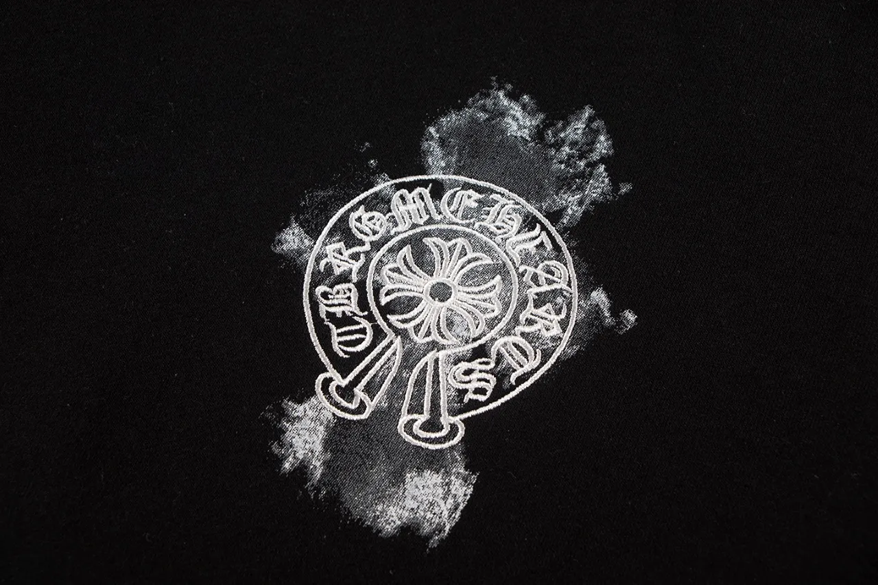P250 Chrome Hearts Chrome Hearts Cloud Smoke Print Embroidered Sweatshirt Size: S M L XL Color: Black, White